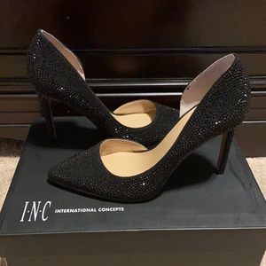 INC Black Crystal Pumps